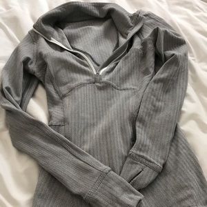 Lululemon Pullover
